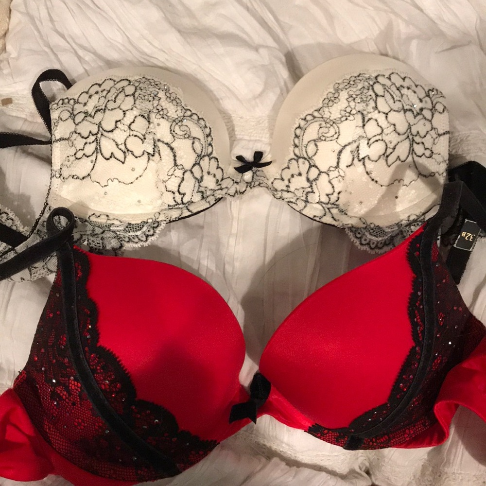 32 B bras